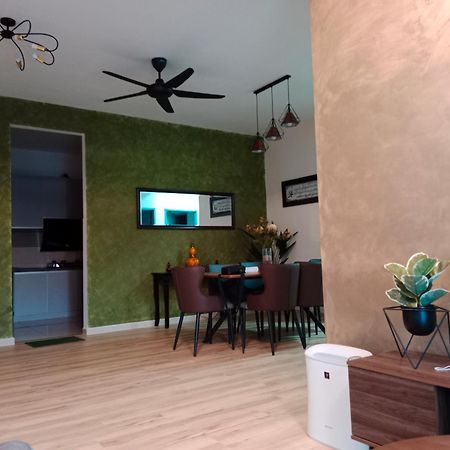 Muslim Homestay At Meru Ipoh Bagian luar foto